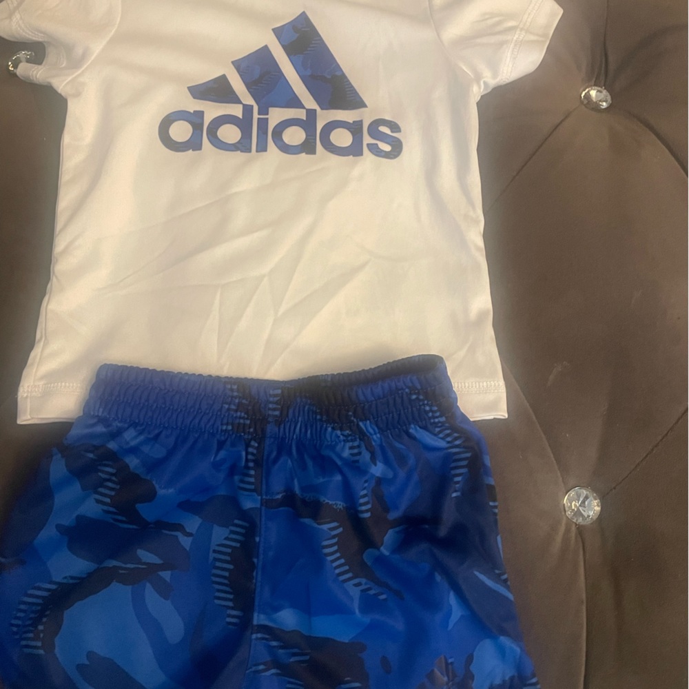 Adidas 6 months set